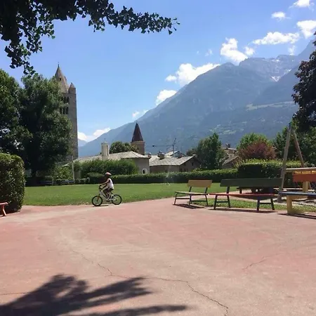 Al Teatro - Cir 0343 * Aosta