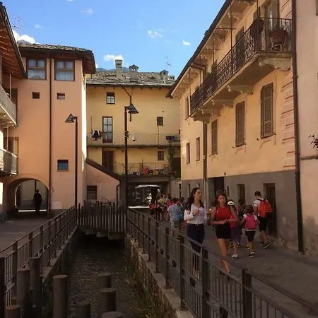 Al Teatro - Cir 0343 Aosta